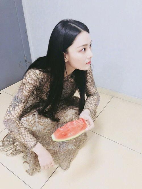 朱洁静吃瓜,揭秘娱乐圈幕后故事