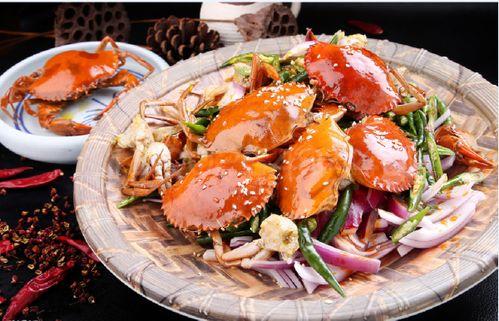 吃哈密瓜螃蟹,一场味蕾的盛宴