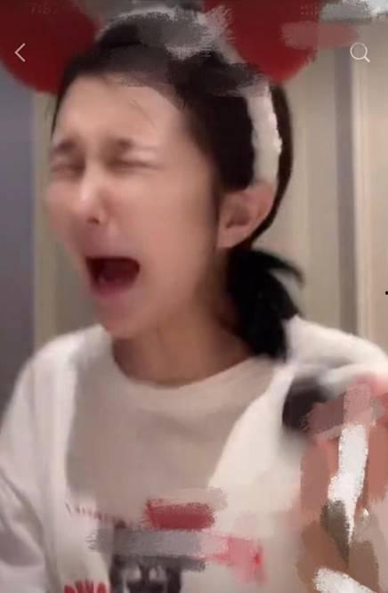 何婧婧吃瓜视频,揭秘娱乐圈幕后真相