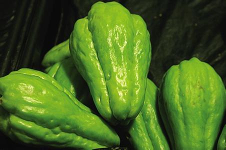 佛手瓜可以炸吃吗,香脆炸佛手瓜，美味又健康