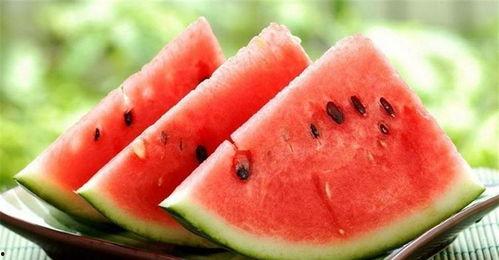 天天坚持吃瓜,追踪娱乐圈新鲜事