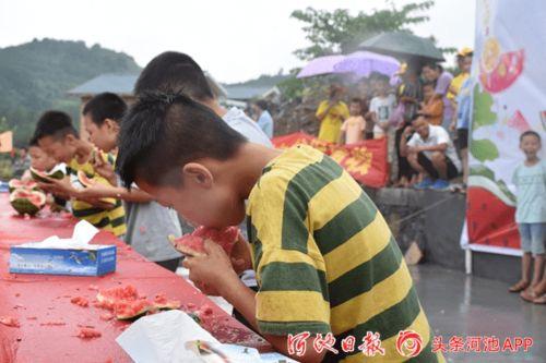 上朝吃瓜骑猪,上朝吃瓜骑猪的趣味朝堂轶事