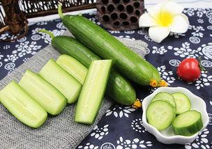 绿色瓜蘸酱吃是什么瓜,探寻夏日消暑佳品