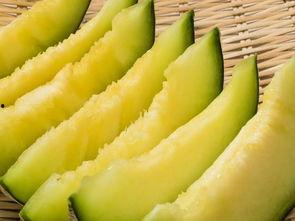 吃同事瓜,揭秘同事间的“甜蜜”瓜料