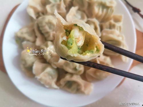 端饺子吃瓜,共享团圆欢乐时光